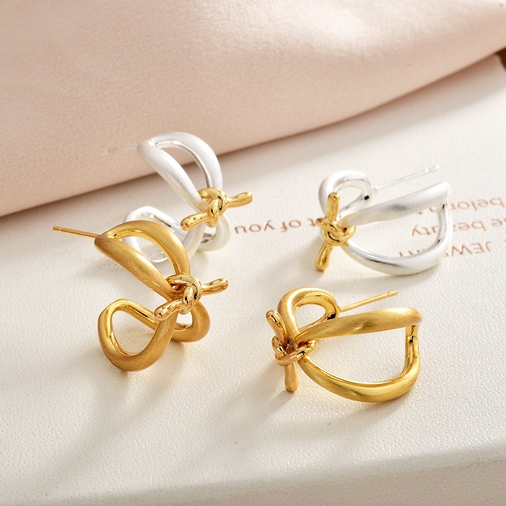 时尚简约拉丝线条蝴蝶结耳钉轻奢小众设计感气质个性百搭耳环耳饰