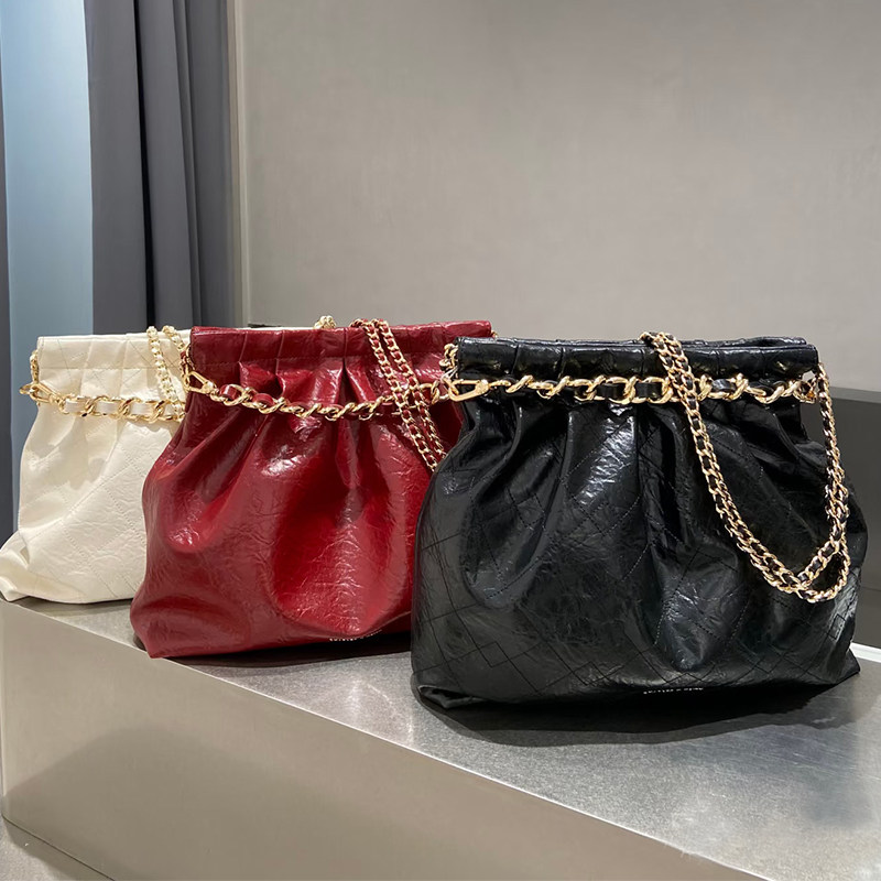 [Limited Time 37% Off] CHARLES & KEITH Xiao CK classic wandering mother and child bag crossbody CK2-40671449