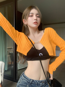 春季纯欲风修身短款针织开衫女V领性感辣妹上衣网红刺绣吊带背心
