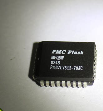 Pm37LV512-70JC  PLCC-32 可编程逻辑芯片 现货可直拍H