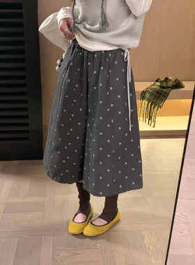 FILLE韩系波点显瘦七分裤