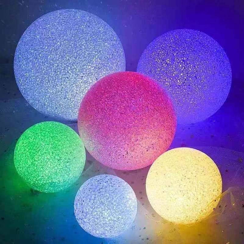 15厘米球水晶球厂家直销魔幻水晶球小夜 颗粒变色小夜灯热销产品