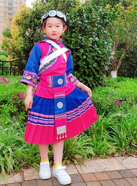 滇七彩纳西族女童装民族风套装