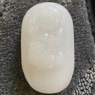 玉石年年有鱼手把件阿富汗白玉童子抱鱼手玩件玉石手把件