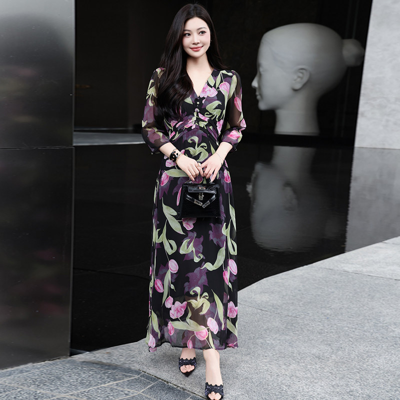 度假年轻法式优雅仙女长裙2025年春夏季新款修身连衣裙晚装小礼服