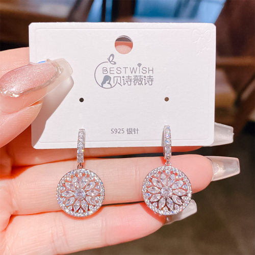 实拍欧美复古气质感圆盘锆石花朵耳扣耳环 精致夸张轻奢爆款耳饰
