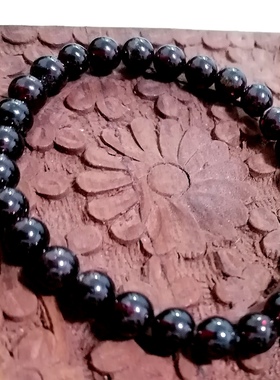 福百瑞珠宝孤品天然酒红石榴石复古手链