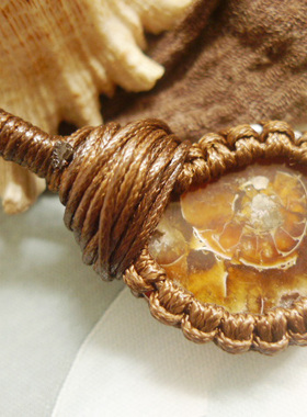 原石手工编织腊绳吊坠