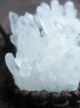 福百瑞原创天然白水晶晶簇随意原石网兜蜡绳项链