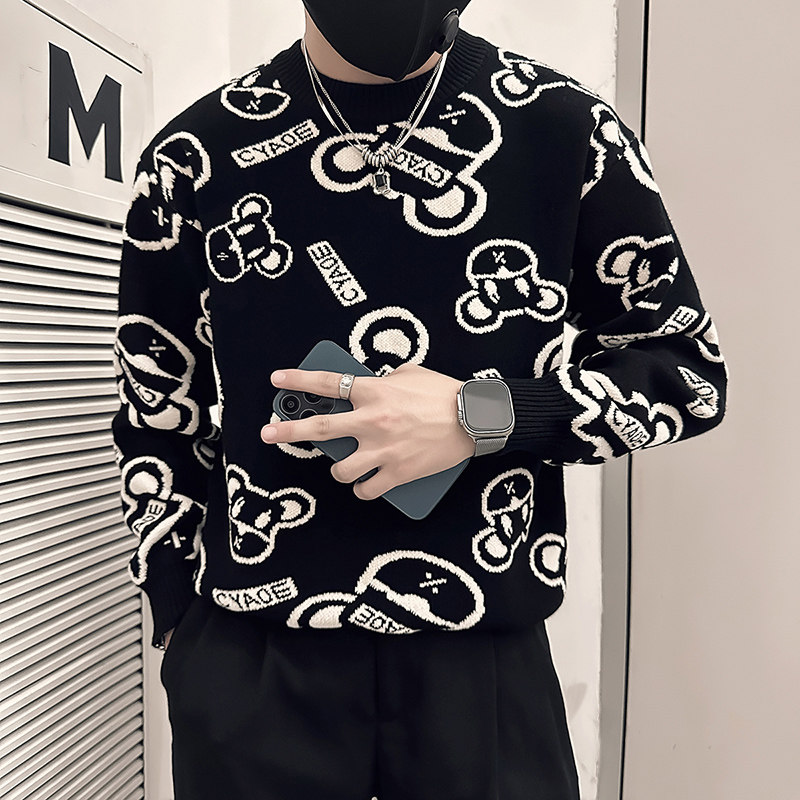 抖音社会小伙毛衣男小熊字母钩花图案加厚针织衫B323-M41-P68控98图片