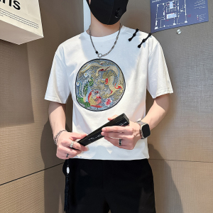 B323-DT67-特P48控68社会小伙短袖T恤男店主风风绣标半袖衣服图片