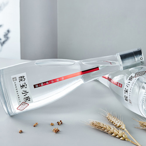 皖宝窖藏固态法酿造高度白酒