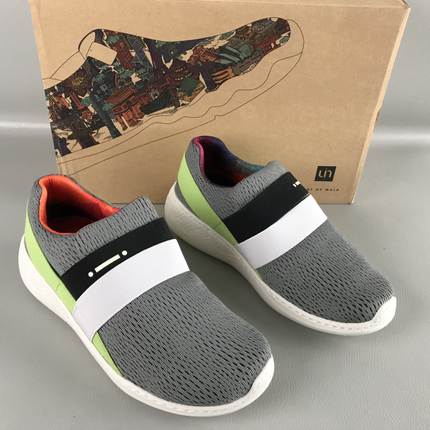 uin品牌旅行鞋时尚拼色轻便透气休闲鞋一脚蹬懒人户外运动单鞋女