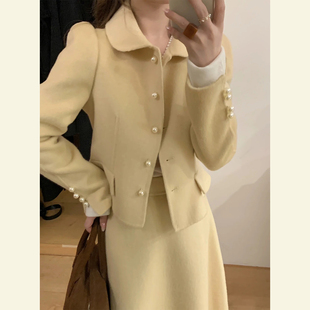 轻熟优雅风珍珠扣毛呢套装女秋冬季娃娃领外套半身裙两件套千金风