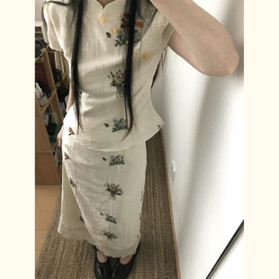 新中式花卉刺绣立领上衣半身裙两件套女夏季修身优雅套装