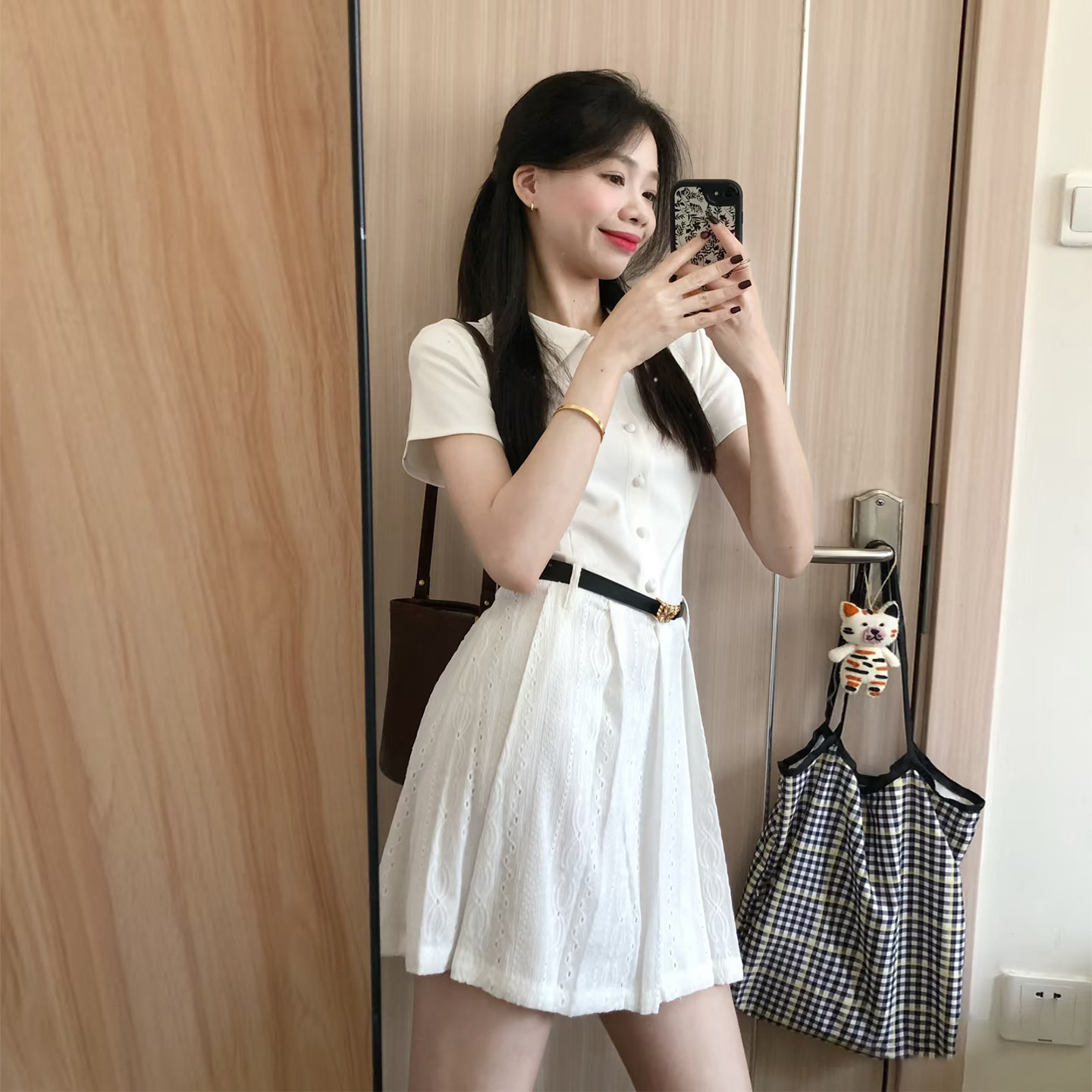 通勤约会百搭白色衬衫连衣裙女收腰显瘦镂空短裙夏季新款学院风