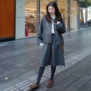 英伦复古开衫 女秋冬韩版 外套半身裙两件套 套装 学院风灰色毛呢时尚