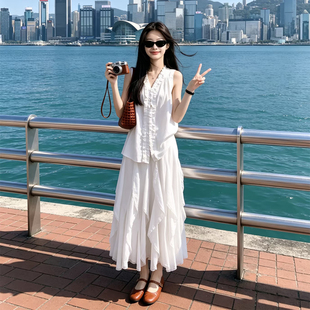 韩版木耳边无袖上衣不规则A字裙套装女夏季海边度假时尚穿搭