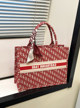 红色包包女2025新款婚包女新娘刺绣手提包大牌托特包时尚通勤单肩