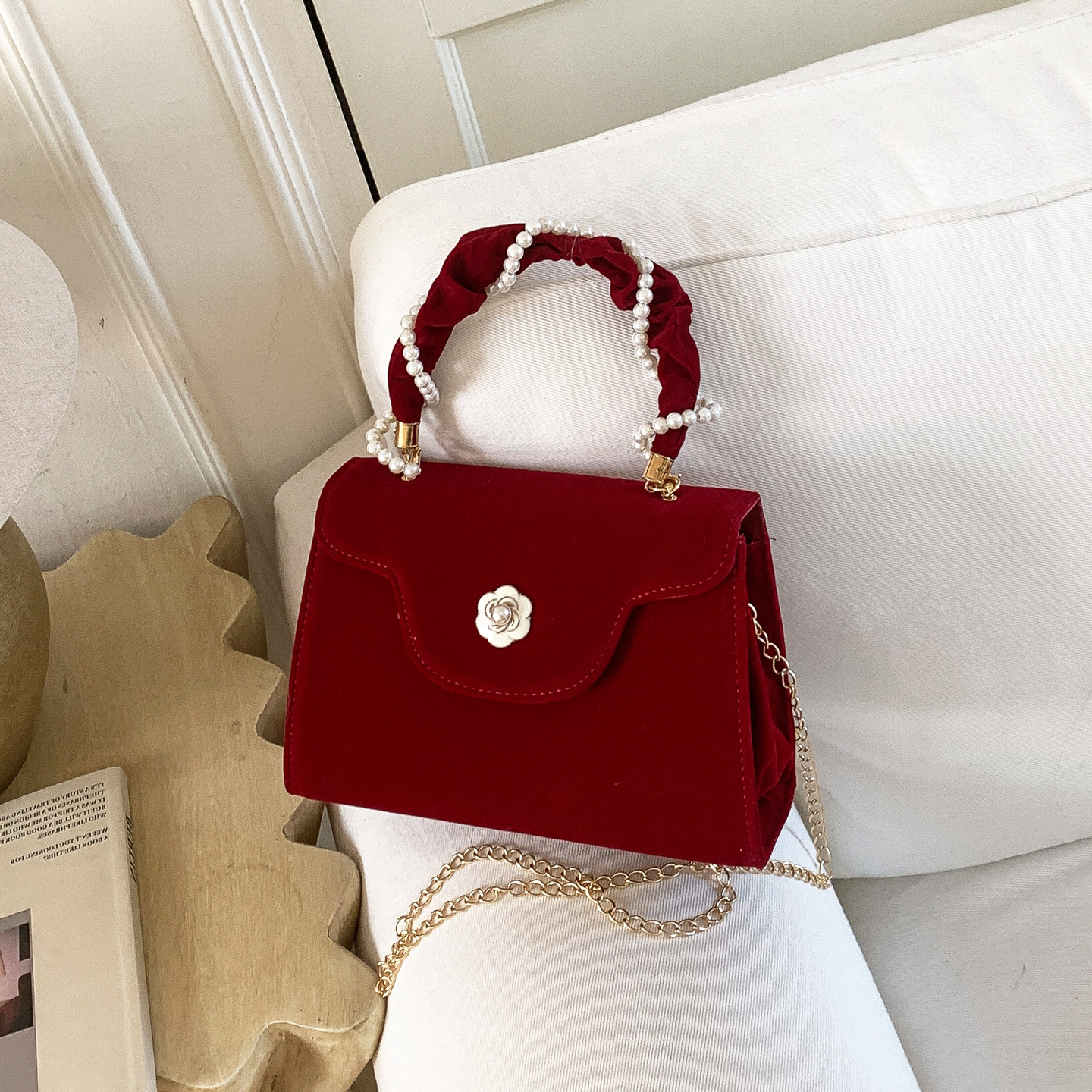 丝绒红色包包结婚新娘包女2026新款婚包高级感山茶花手提包珍珠包