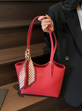 红色婚包女2025新款新娘结婚包包日常可用通勤包大容量时尚托特包