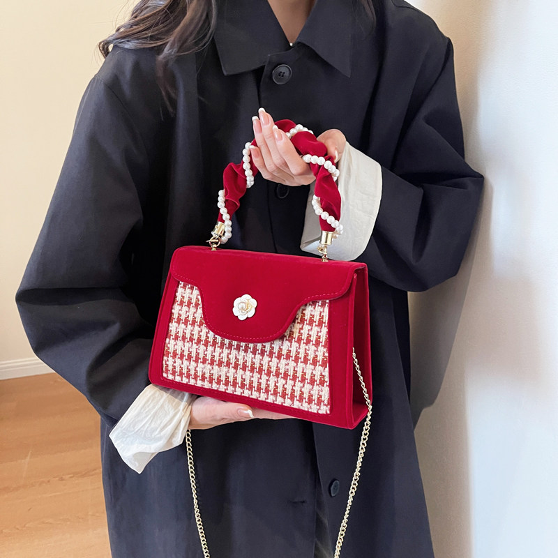 山茶花高级感婚包女红色手提包2026新款结婚包包新娘包单肩斜挎包