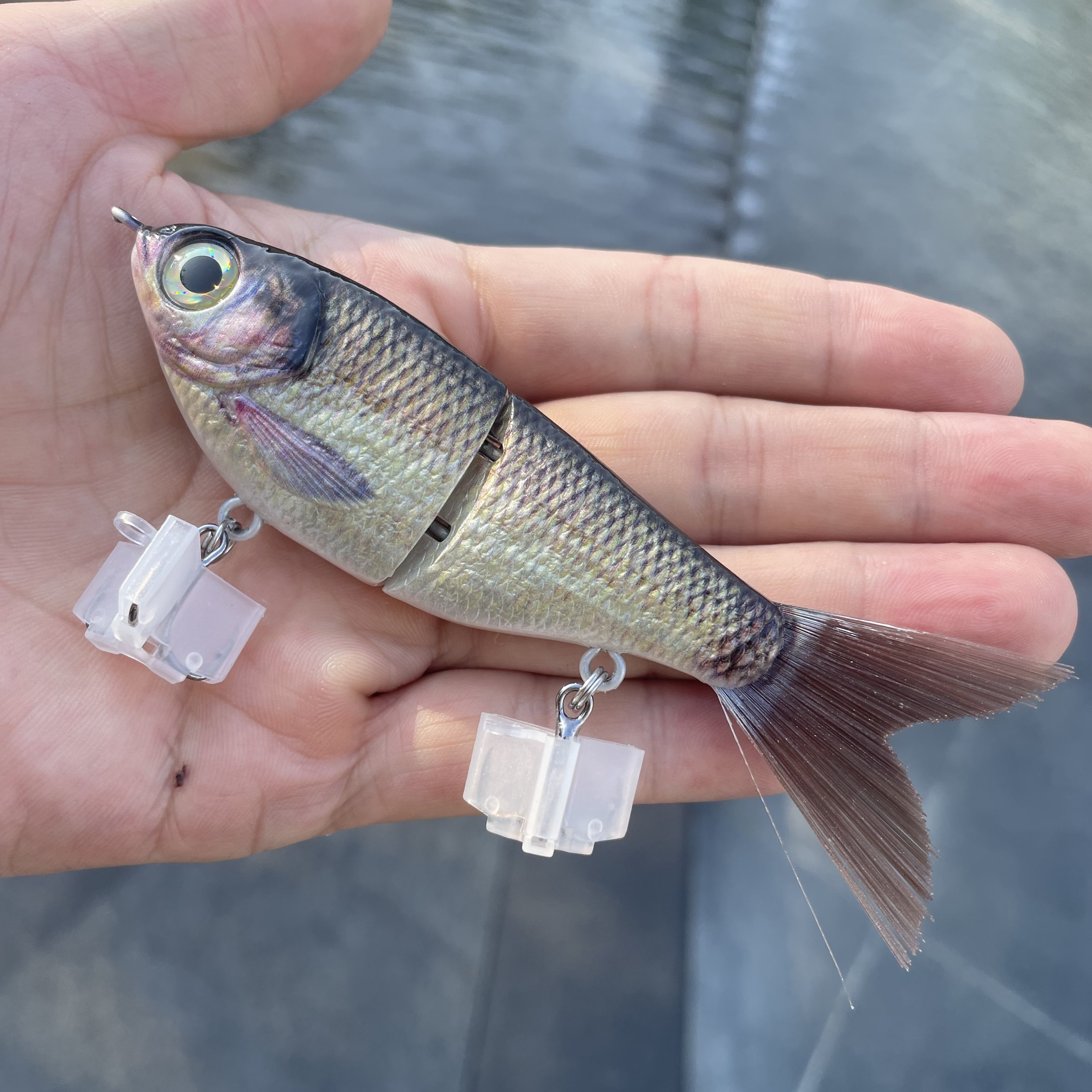 实拍 远投路亚饵内置钢珠垂钓海钓鱼鳞假饵海钓饵硬饵仿生多节鱼