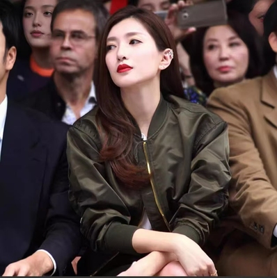 江疏影同款潮流棒球服飞行员夹克
