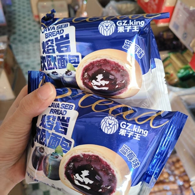 果子王熔岩面包夹心爆浆流心蓝莓味网红芋泥早餐整袋糕点零食