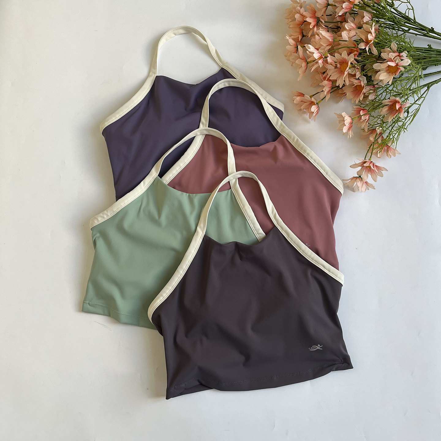 挂脖撸铁猫带胸垫撞色运动背心女瑜伽健身吊带美背文胸防震,运动服/休闲服装,运动文胸,淘宝优惠券,粉丝福利购,淘宝优惠卷