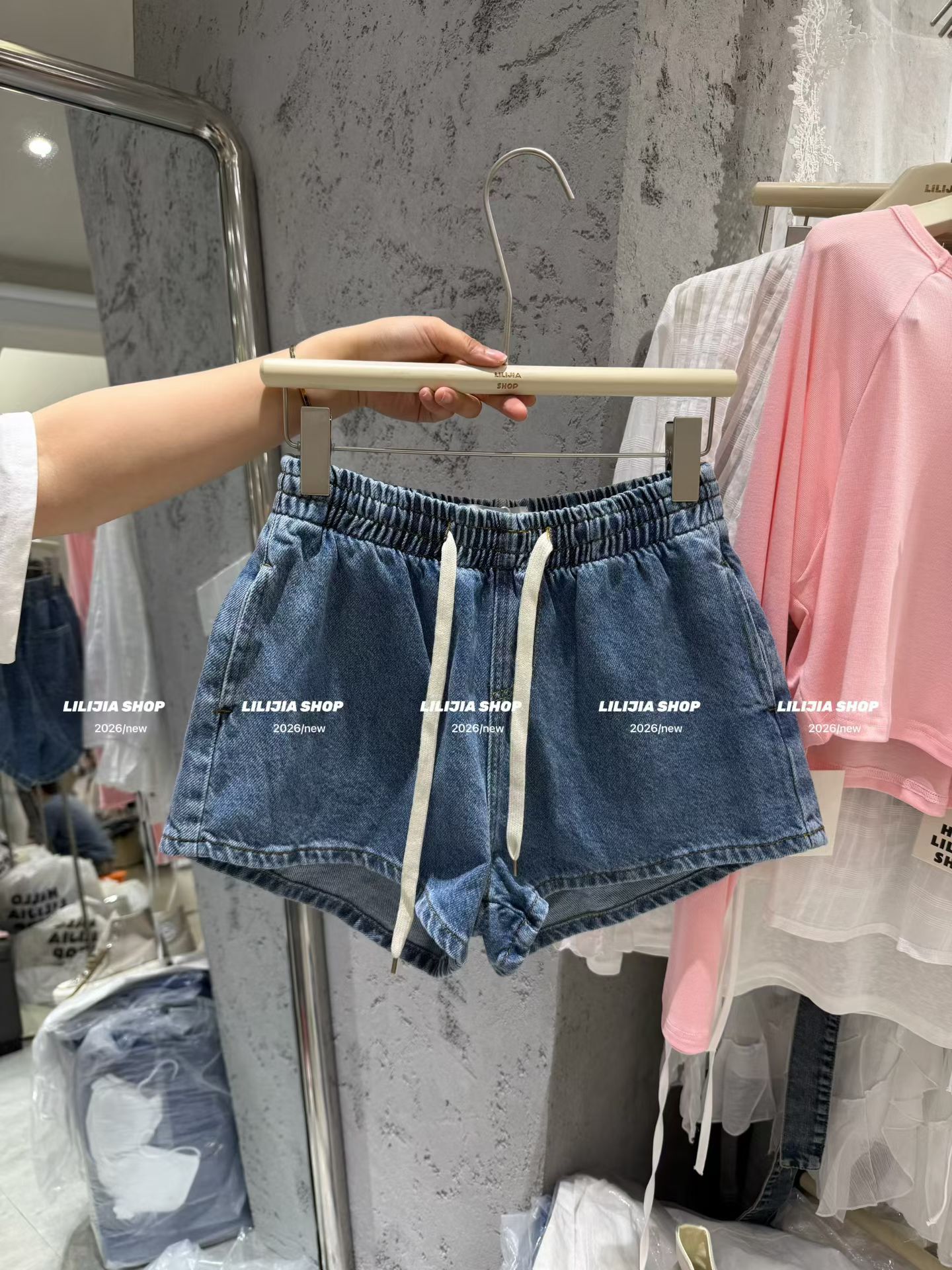 MIDO家 2026夏季新款韩版时尚百搭宽松显瘦松紧腰牛仔短裤女