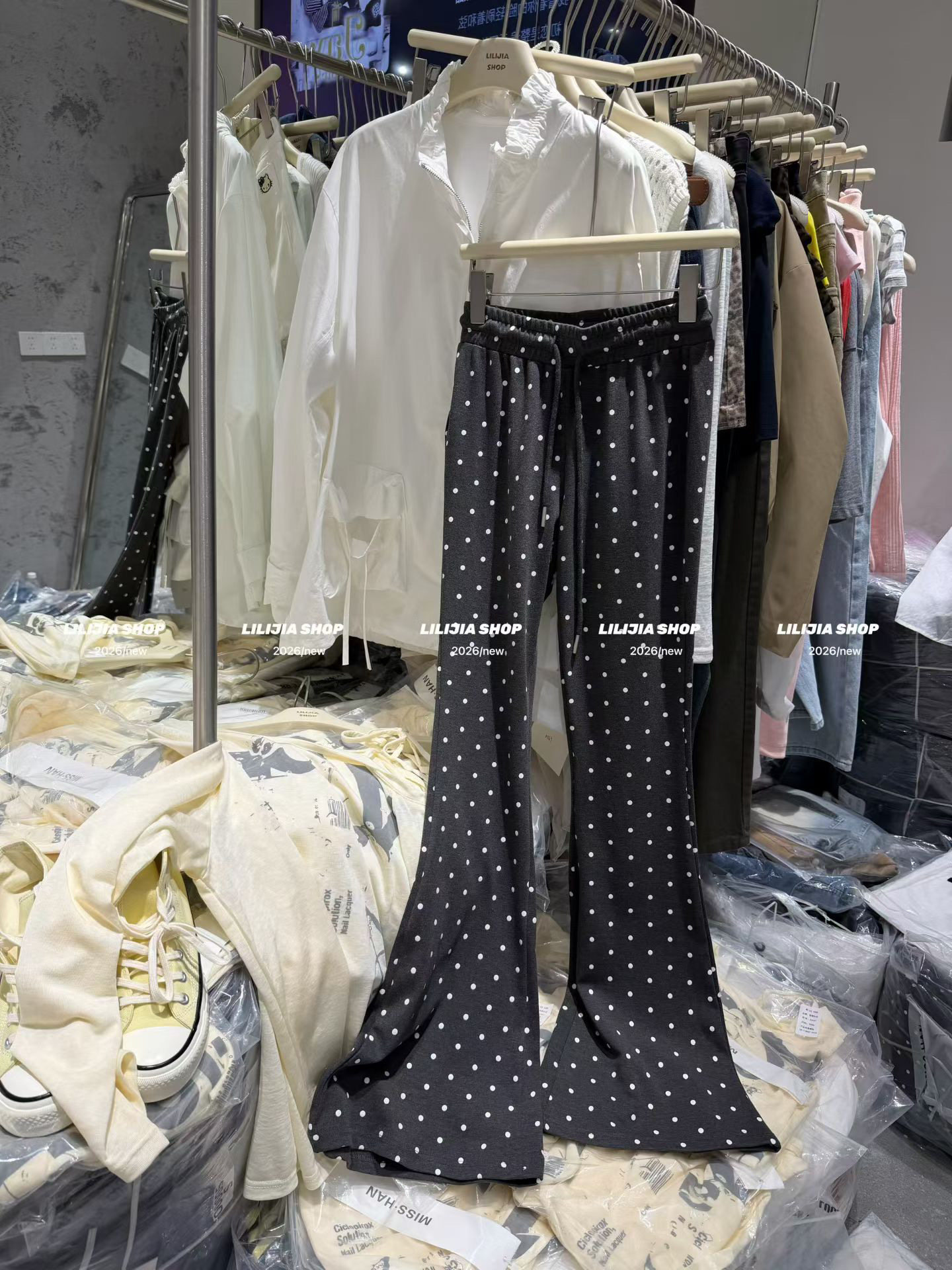 MIDO家 灰色波点弹力直筒微喇叭裤女春夏新款高腰休闲裤拖地长裤