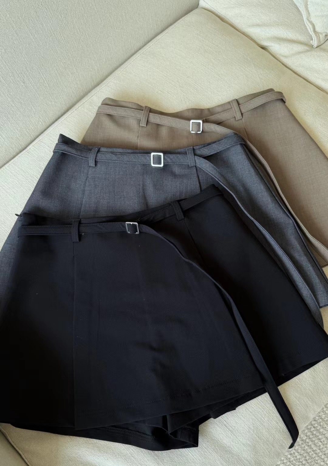 MIDO家 短裙2025秋季新款百搭高腰显瘦设计感半身裙飘带西装a字裙