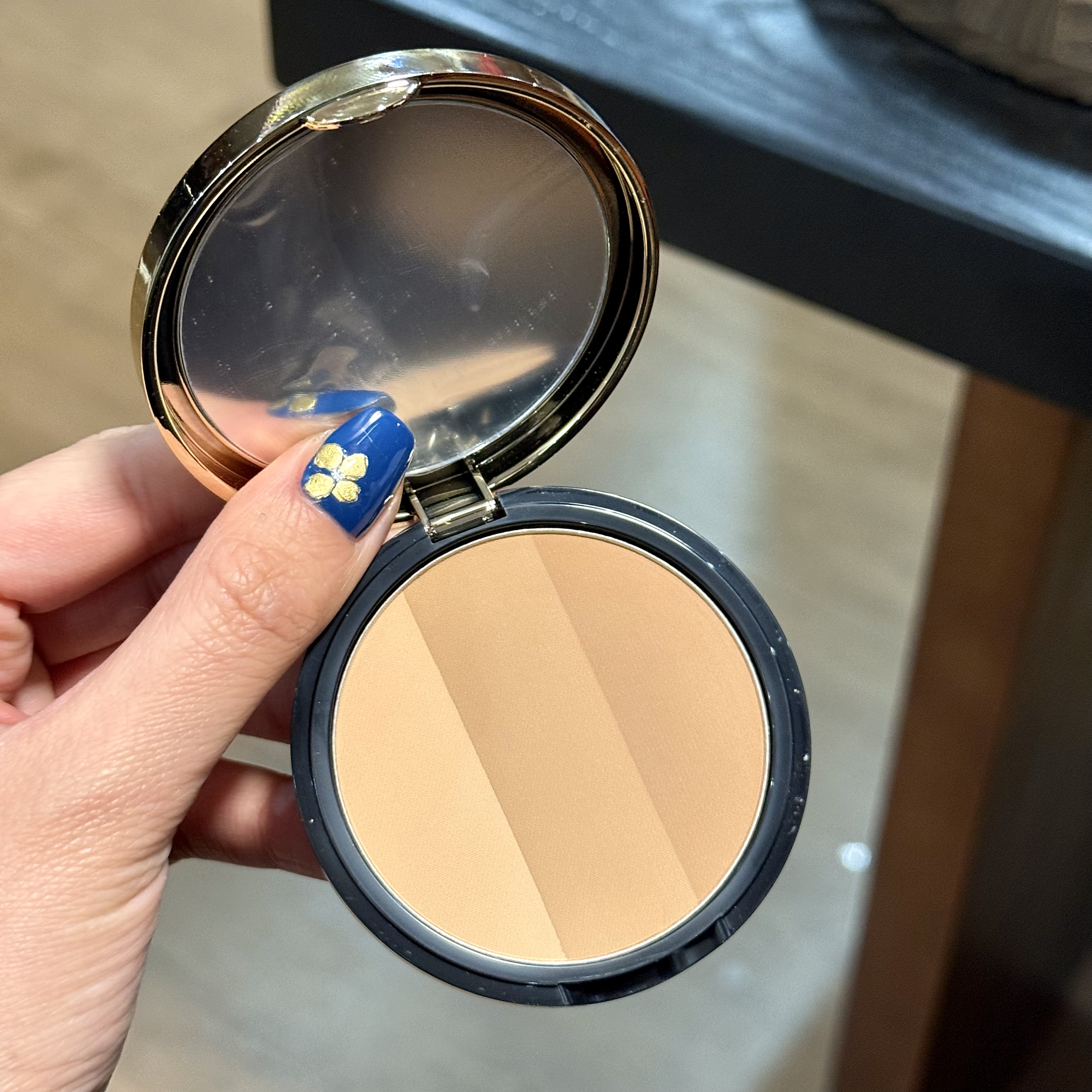 修容界菩萨 韩国JM焕纱三色修容粉饼9.5G自然立体面部折叠度阴影