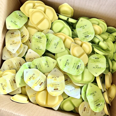 发10个  发膜+精油双仓锁鲜MVX慕斯高倍沁润保湿滋养精华次抛发膜