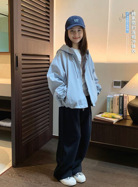韩版休闲宽松浅蓝连帽冲锋衣外套