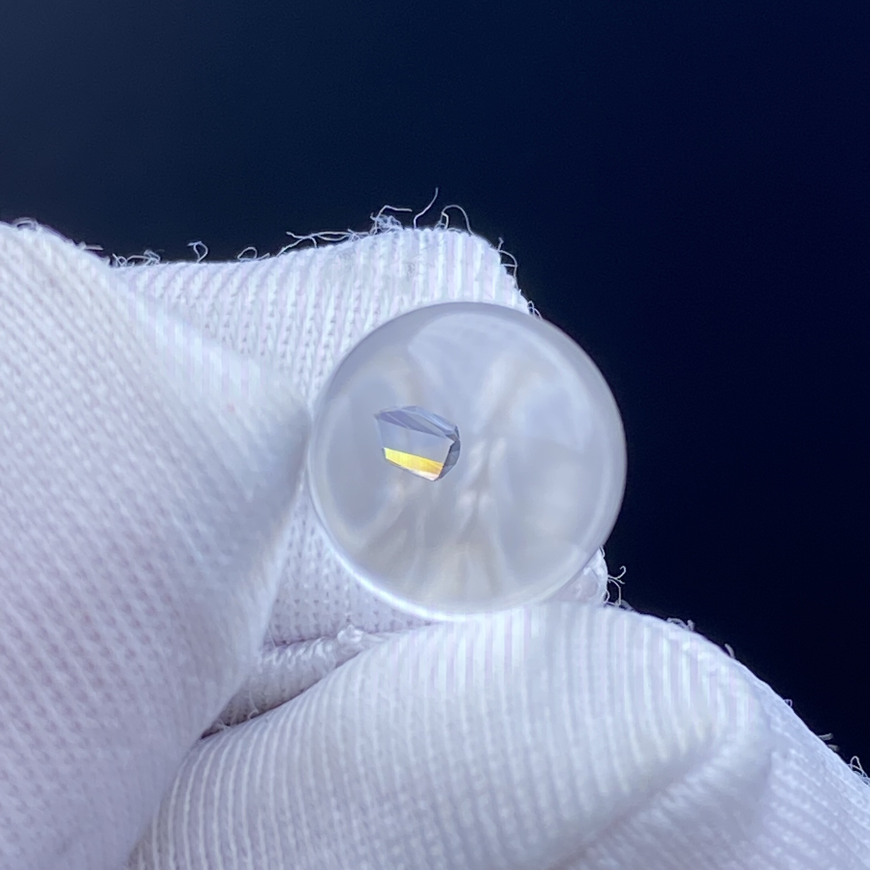 天然水晶包裹体锐钛矿吊坠圆珠DIY水晶单珠饰品可做戒指8.5mm