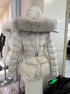 2025 狐狸毛腰带帽羽绒服韩系温柔风保暖毛领连帽收腰白鸭绒女冬