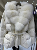 Atu studio超大狐狸毛领2024冬羽绒服女系收腰真毛领高端皮草外套