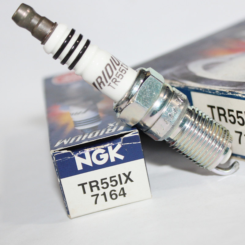 NGK铱金火花塞林荫大道GL8