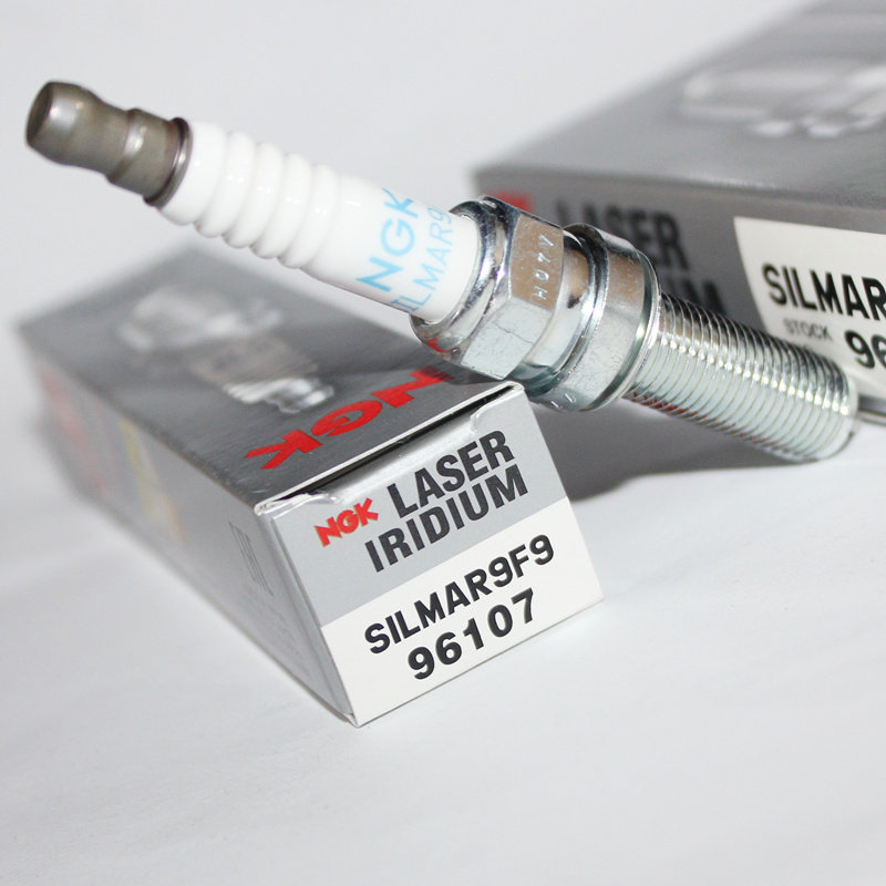 NGK铱铂金火花塞SILMAR9F9适用2020川崎Teryx KRX1000四轮沙滩车