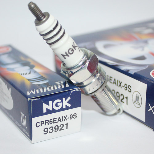 ngk铱金火花塞适用125天