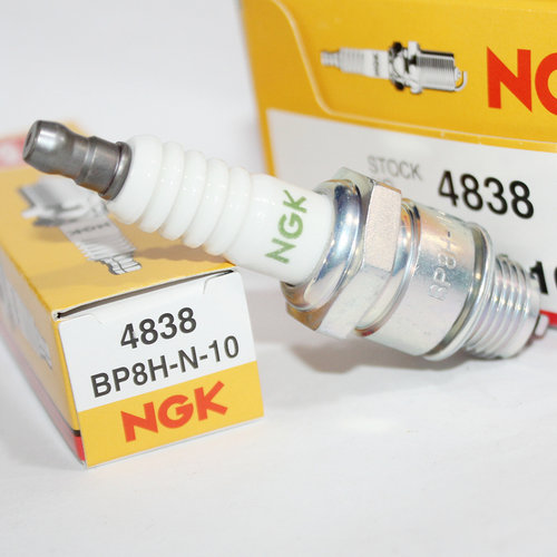 适用水星60马力冲程NGK火花塞