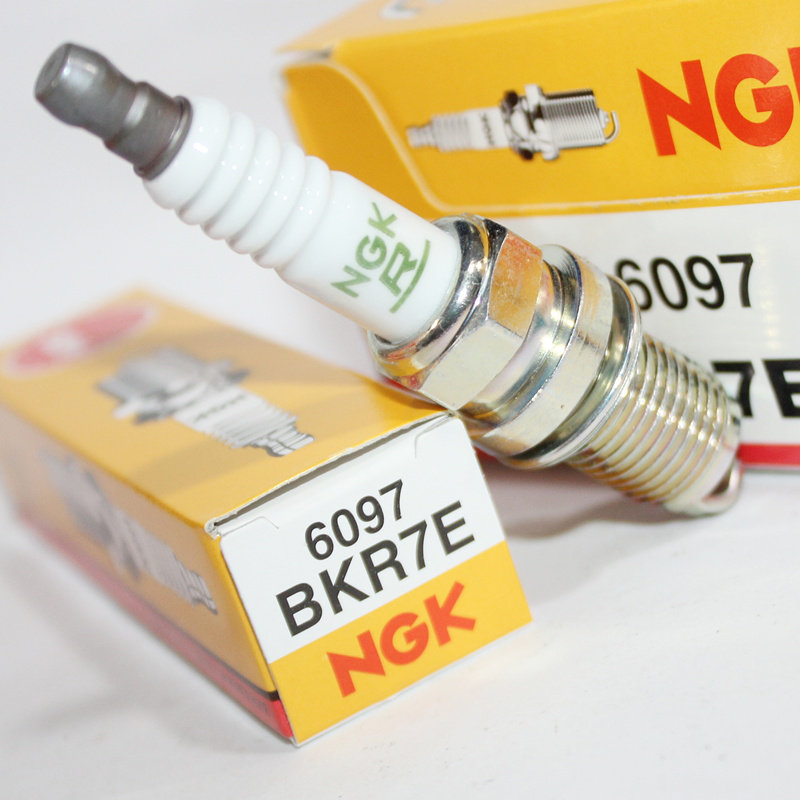 NGK火花塞BKR7E 6097适用IMZ-FE 2JZ 1JZ-GTE 2JZ-GE 2.5L 3.0L