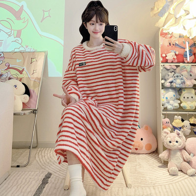 半边绒睡裙女秋冬加肥加大码200斤珊瑚绒保暖宽松孕妇条纹睡衣裙