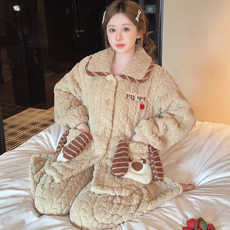珊瑚绒睡衣女秋冬加厚保暖加大码200斤卡通可爱法兰绒宽松家居服