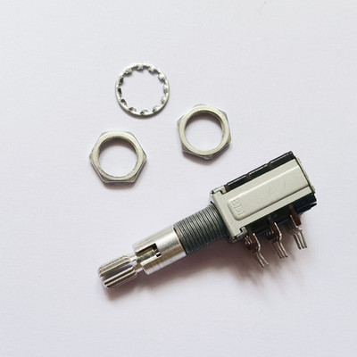 R1260-N1-1C-C1-1 (J2-388)B50K 三联带中点 电位器 柄长30MM