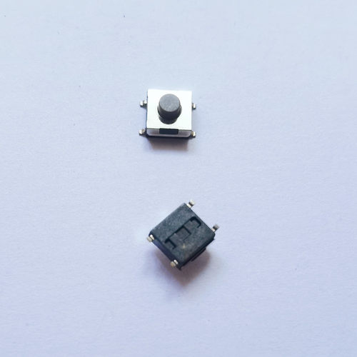 全新原装 TL3303AF100QG 轻触开关 6*6*4.3MM 贴片 4脚