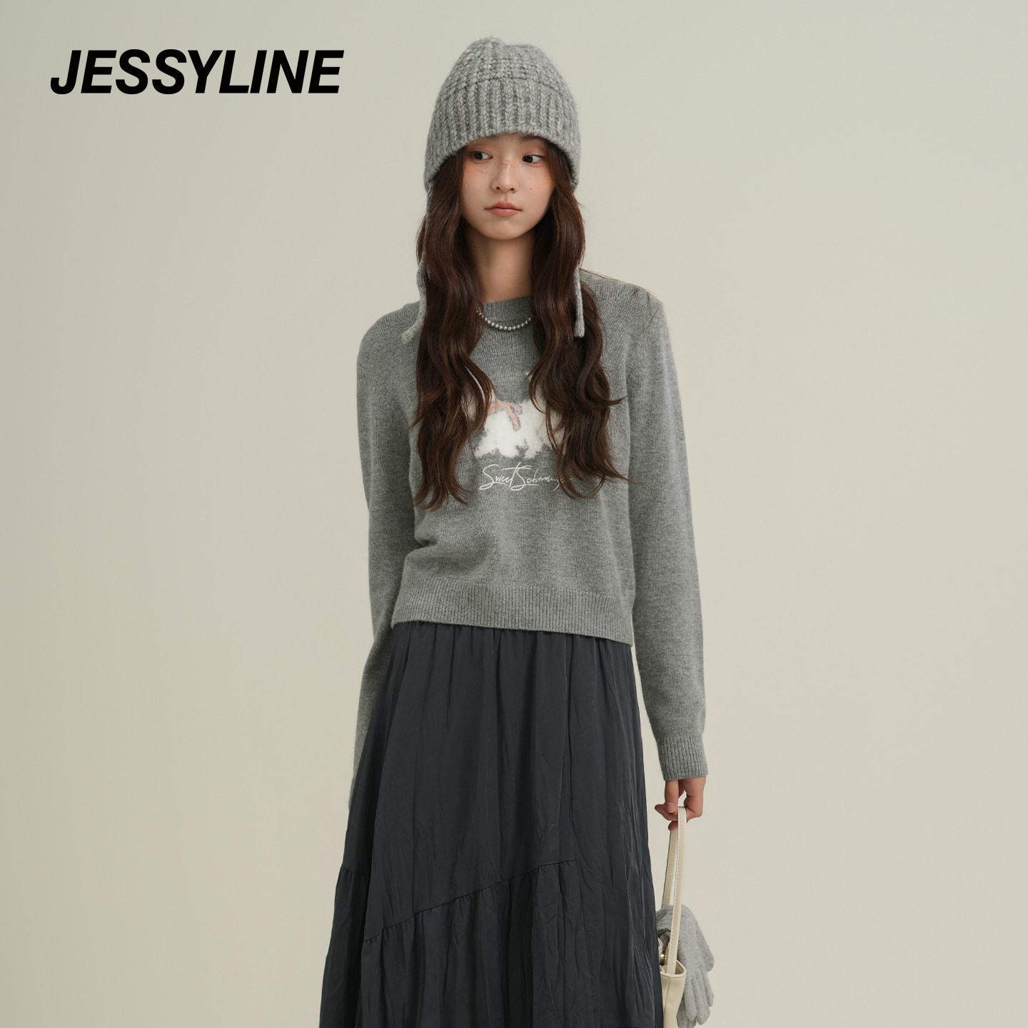 jessyline杰茜莱26秋新款休闲减龄套头针织衫女百搭显瘦柔软毛衣