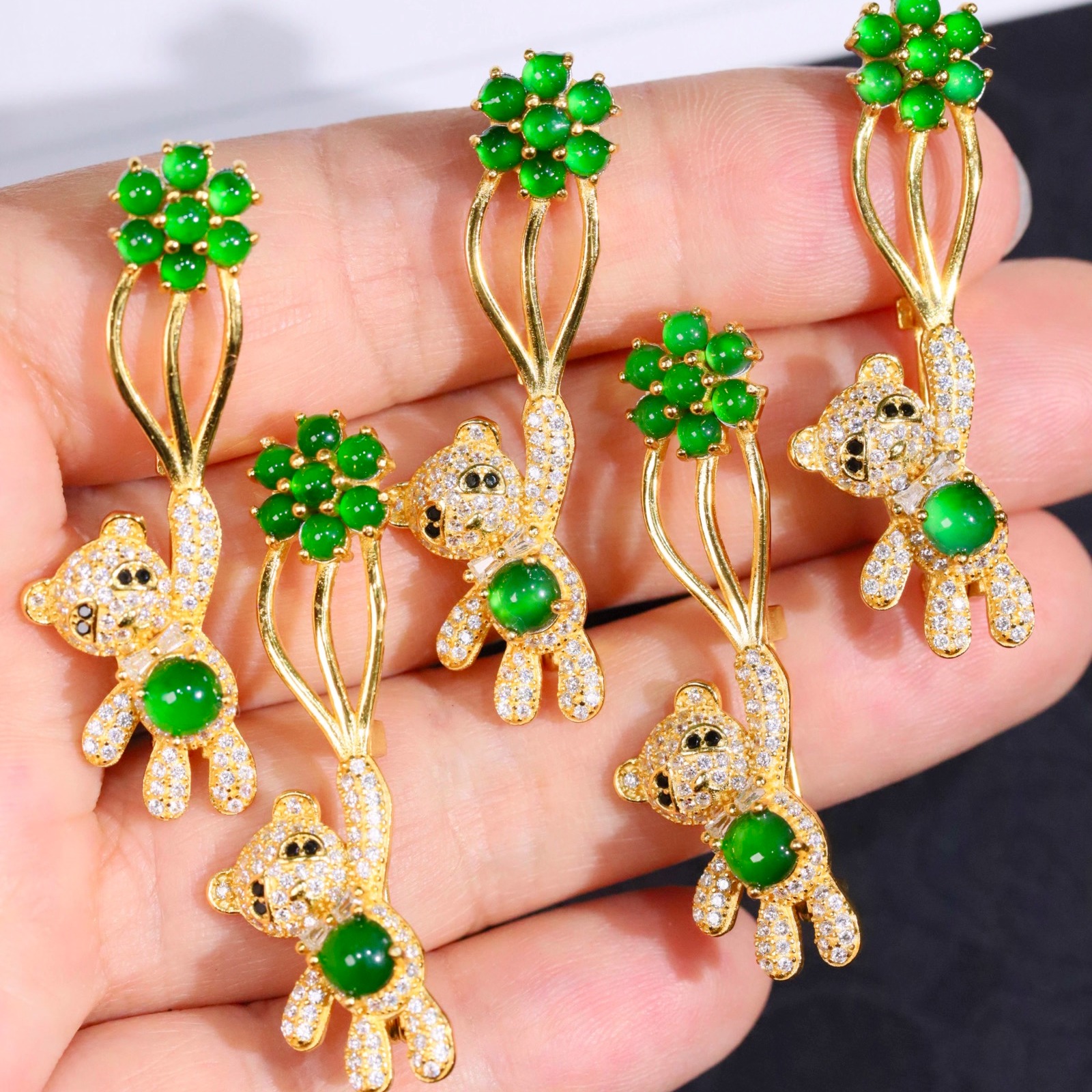 通体925纯银镀黄金天然A货翡翠 告白气球小熊胸针吊坠两用款女款